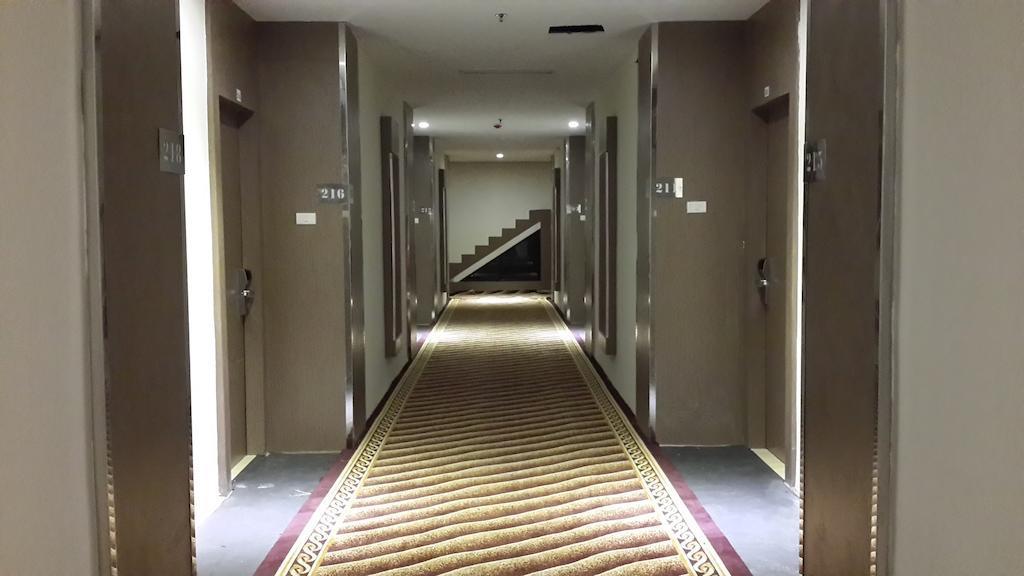 Batam City Hotel Nagoya Exteriér fotografie